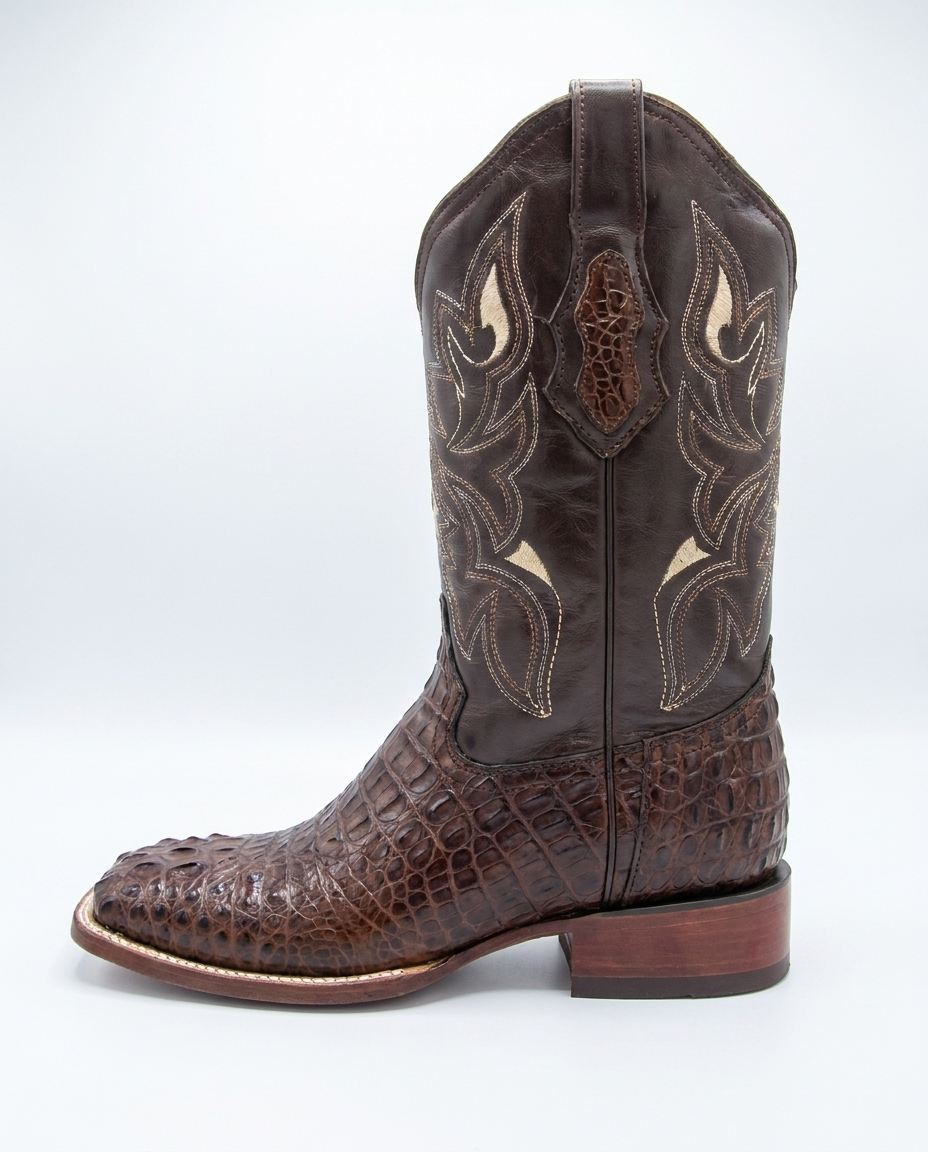 The Crocodile boot - side profile
